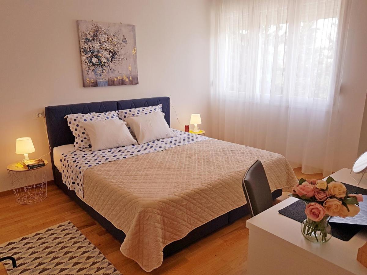 Apartment Rosie Split Extérieur photo